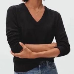NWOT black v-neck cashmere long sleeve Everlane Small seater